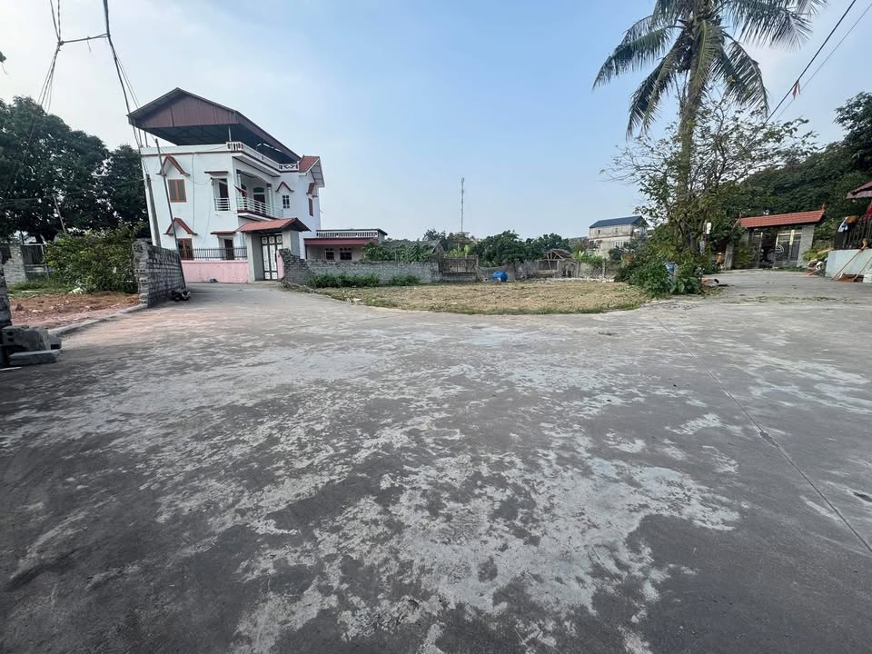 Bán đất thổ cư tại TDP Đông Hương, Yên Phong - Diện tích 100m², giá chỉ 1.5 tỷ!