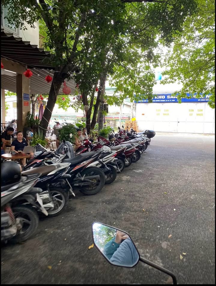 Nhà Lô Góc 2 Mặt Tiền Đông Hưng Thuận 200m² giá 16 tỷ - Kinh doanh sinh lời 25 triệu/tháng!