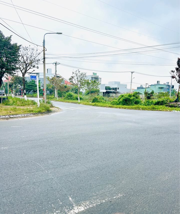 Đất nền Trần Minh Thiệt, Ngũ Hành Sơn 100m² giá 4 tỷ - Tiềm năng đầu tư lớn!