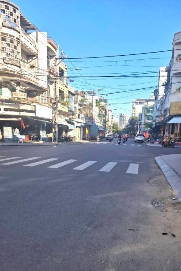 Đất nền góc Khu Hoàng Văn Thụ, Quy Nhơn 79m² - Giá chỉ 5.2 tỷ!