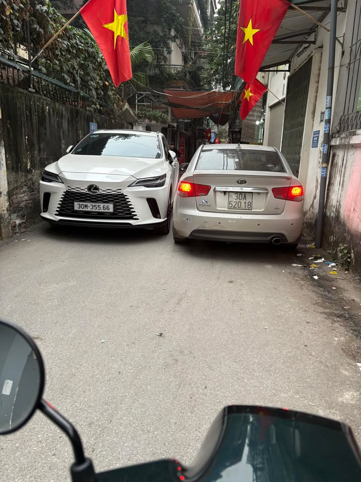 Nhà phố Vạn Phúc, Hà Đông 32m² giá 8 tỷ - Thiết kế hiện đại, sẵn sàng vào ở!