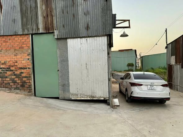 Nhà riêng Hố Nai 3, Trảng Bom, 140m² - Sổ đỏ chính chủ giá 1.7 tỷ