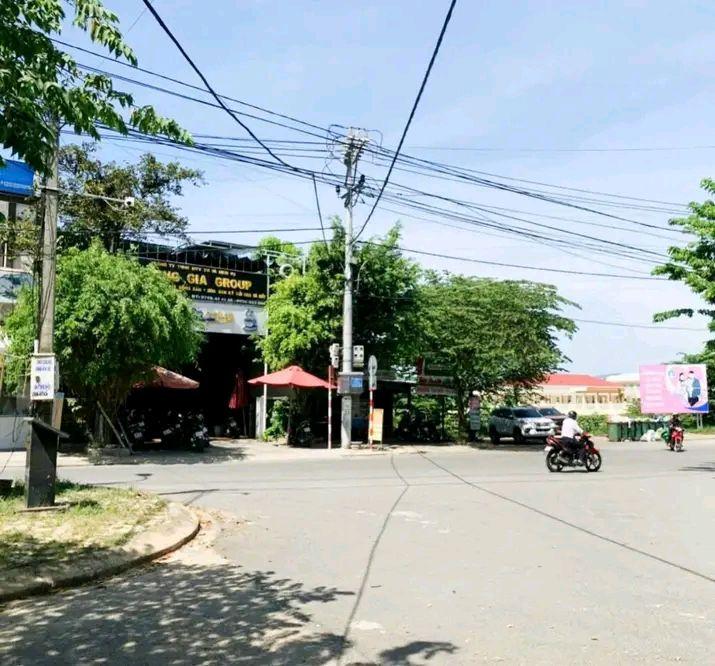 Nhà còn mới gác lửng Nguyễn Như Đãi, Quận Cẩm Lệ, Diện tích 80m² giá 2.7 tỷ - Sẵn sàng vào ở!