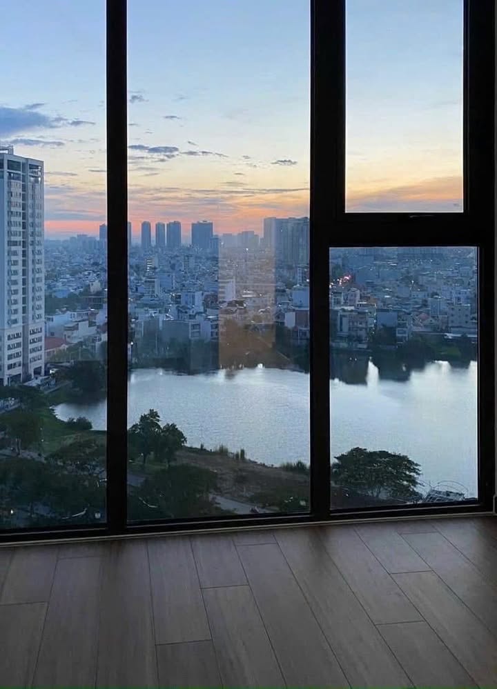 Căn hộ EcoGreen Quận 7 75m² giá 6.75 tỷ - Sổ đỏ chính chủ, vào ở ngay!