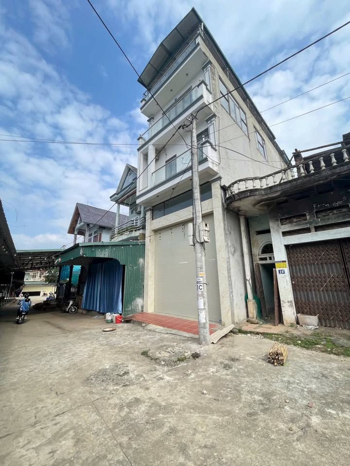 Nhà 3 tầng sẵn tại Chợ Mộc, 87m² chỉ 3 tỷ - Cơ hội đầu tư hấp dẫn!