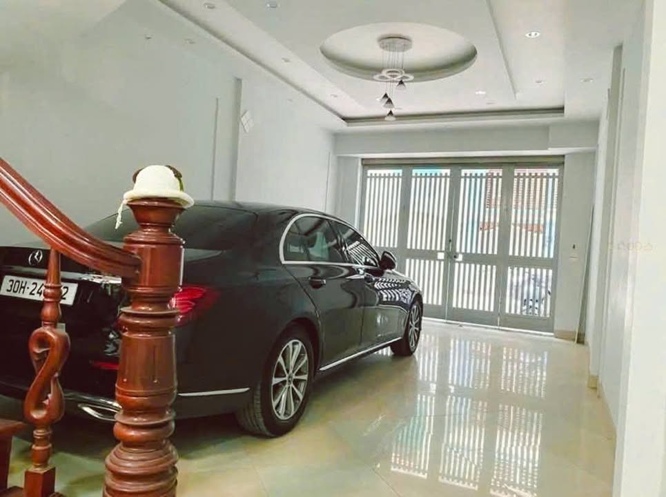 Nhà riêng Phường Đại Mỗ, Quận Nam Từ Liêm, 70m² giá 11 tỷ - Ô tô dừng trước cửa!