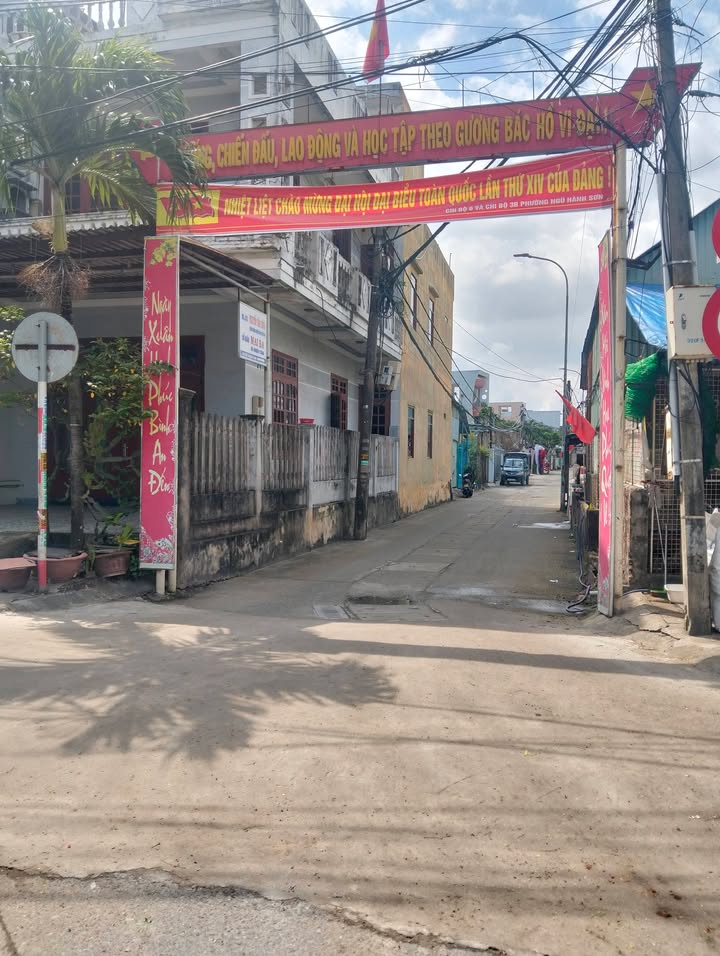 Nhà 2 tầng Kiệt 596 Đường Lê Văn Hiến 90m² giá 7.5 tỷ - Đầu tư hấp dẫn!