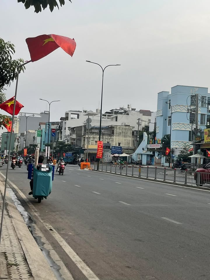 Nhà mặt tiền Dương Quảng Hàm, Gò Vấp, 52m² - Đầu tư sinh lời ngay!