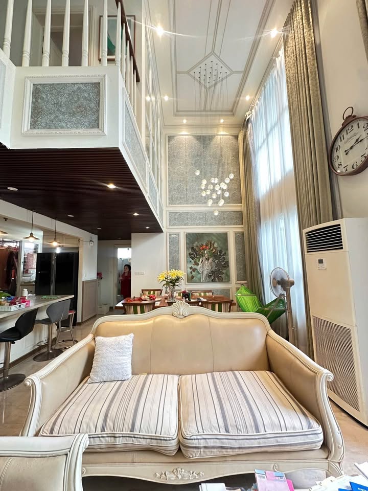 Căn hộ Duplex 3PN Vista Verde 185m² giá 21 tỷ - Đầy đủ nội thất, sổ hồng chính chủ!