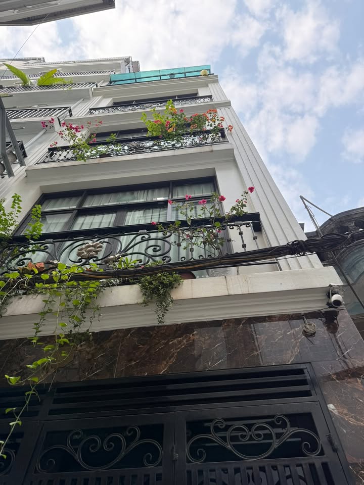 Nhà góc 35m² tại Thượng Cát giá 5.3 tỷ - Sẵn sàng giao dịch trước Tết!