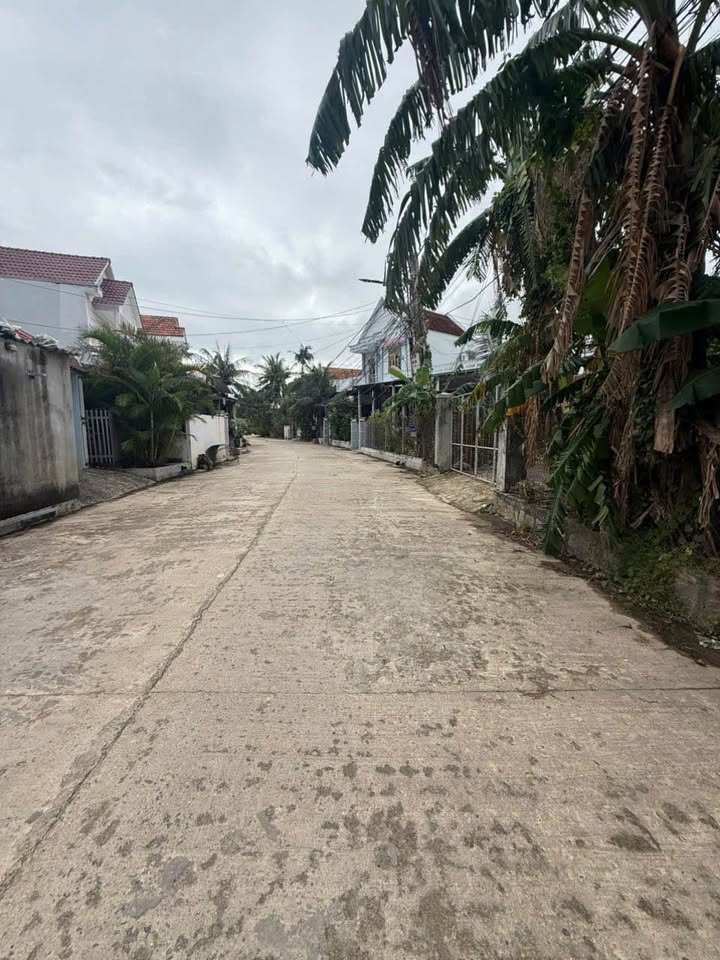 Đất trung tâm Sông Cầu 781m² giá chỉ 4 tỷ - Cơ hội đầu tư tuyệt vời!