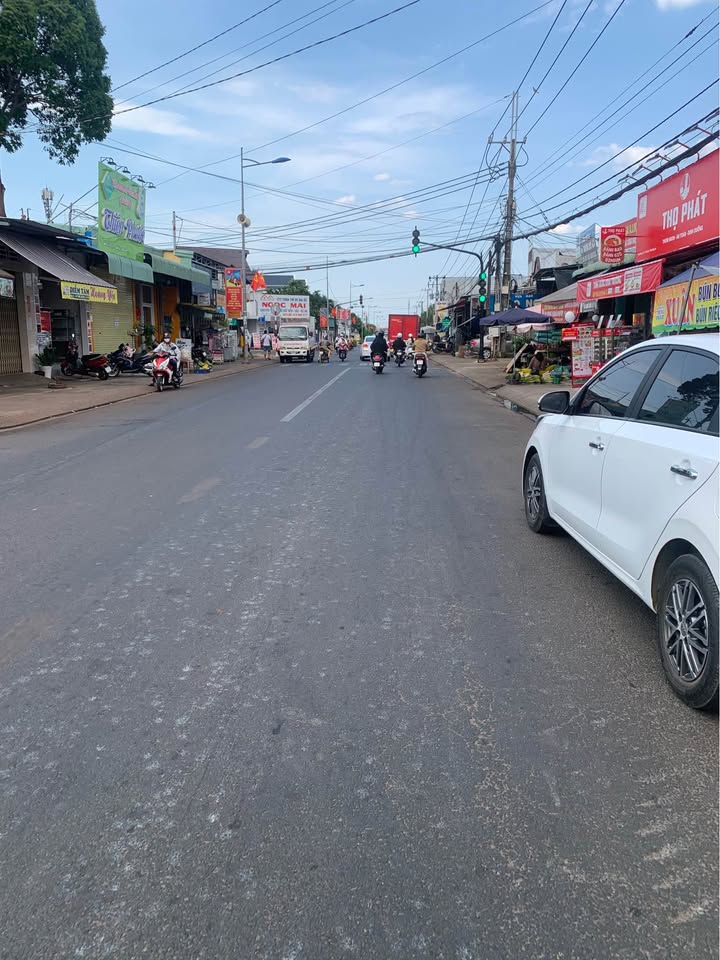 Đất nền mặt tiền phường Bình Lộc 720m² giá 1.65 tỷ - Cơ hội đầu tư hấp dẫn!