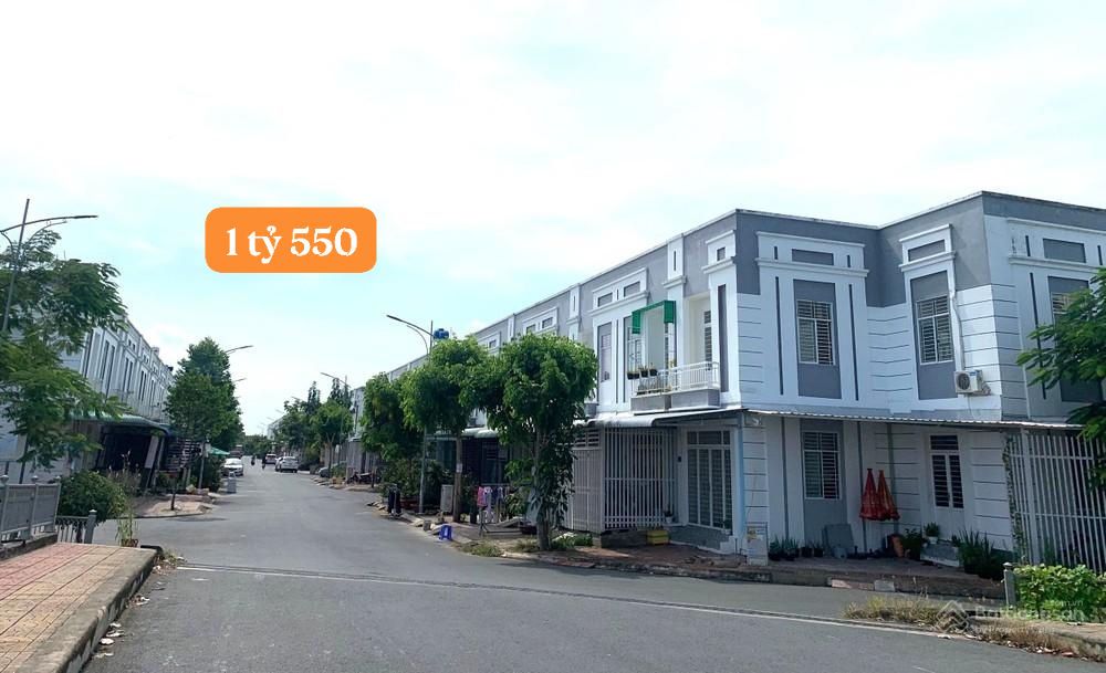 Nhà 1 trệt 1 lầu KDC Hoàng Quân, 62.7m² giá 1.55 tỷ - Sổ hồng chính chủ!