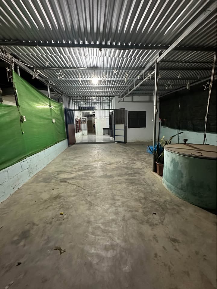 Nhà cho thuê tại Xã Diên Sơn, Huyện Diên Khánh 160m² giá 2.5 triệu - Thích hợp buôn bán