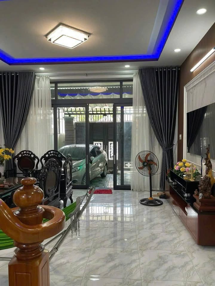 Nhà 2 tầng mới xây tại Vĩnh Thạnh, Nha Trang - Giá 4.25 tỷ, ô tô vào tận nhà!