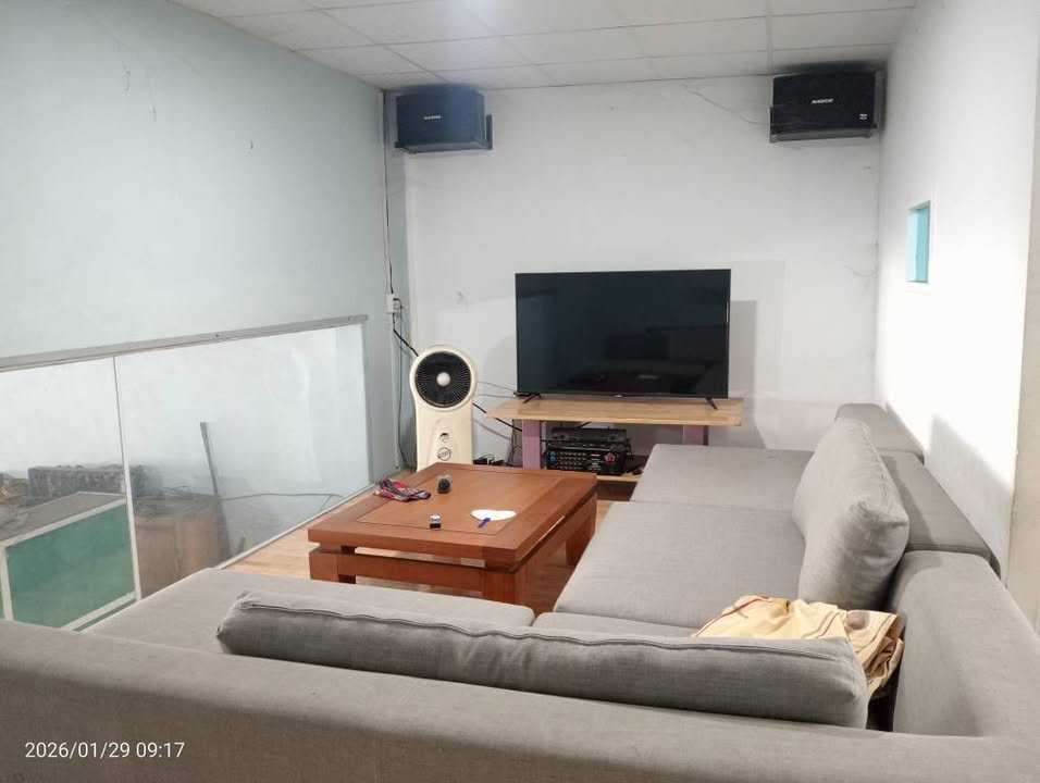 Bán đất tặng nhà xưởng mặt tiền Quốc lộ 1A - 175m² giá 7 tỷ - Kinh doanh sầm uất!