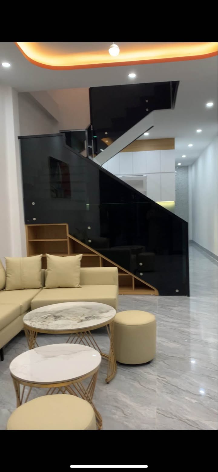 Nhà phố Trường Chinh, Huyện Quế Sơn, 70m² giá 4 tỷ - Full nội thất, sẵn sàng ở ngay!