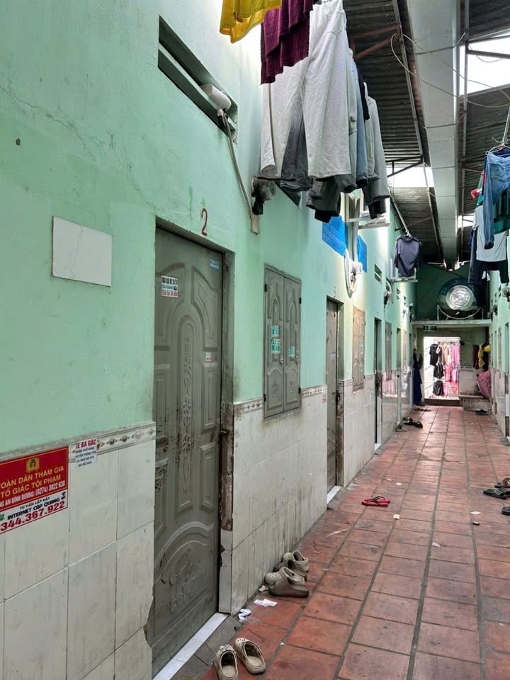 Ki-ốt Tân Hiệp Tân Uyên 100m² giá 2.35 tỷ - Sổ hồng đầy đủ!