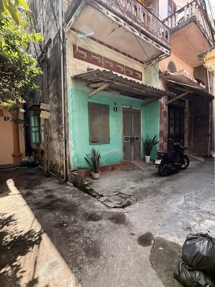 Nhà 2 tầng ngõ Nguyễn Cao, Bắc Giang 120m² giá 2 tỷ - Chính chủ bán gấp!