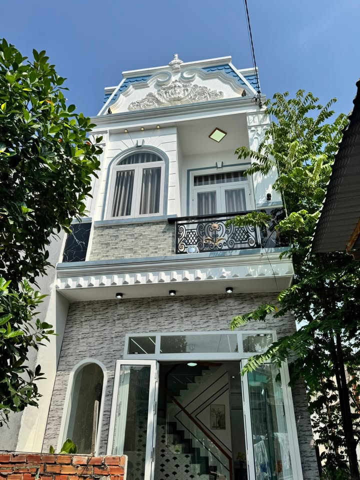 Nhà trệt lầu hẻm Trần Nam Phú, 40m² giá 2.35 tỷ - Nhà mới đẹp, full nội thất!