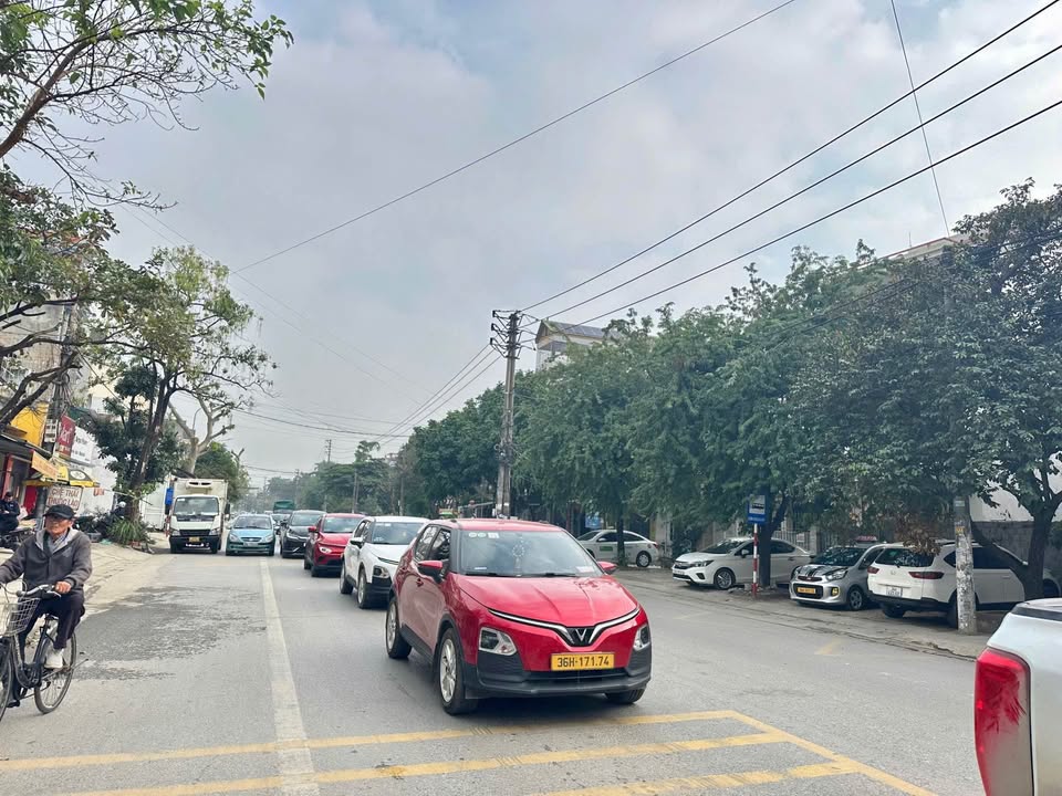 Lô đất kinh doanh mặt tiền Lê Lai, Thanh Hóa 174m² giá 12.18 tỷ - Cơ hội đầu tư tuyệt vời!