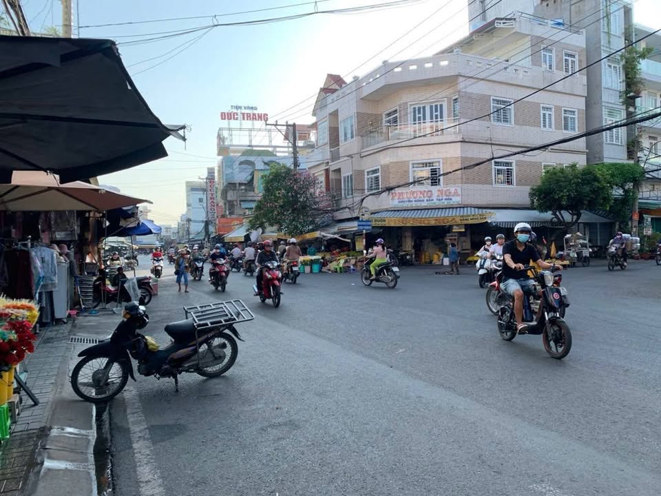 Nhà mặt tiền đường Nguyễn Trãi, Long Xuyên 60m² - Thích hợp kinh doanh