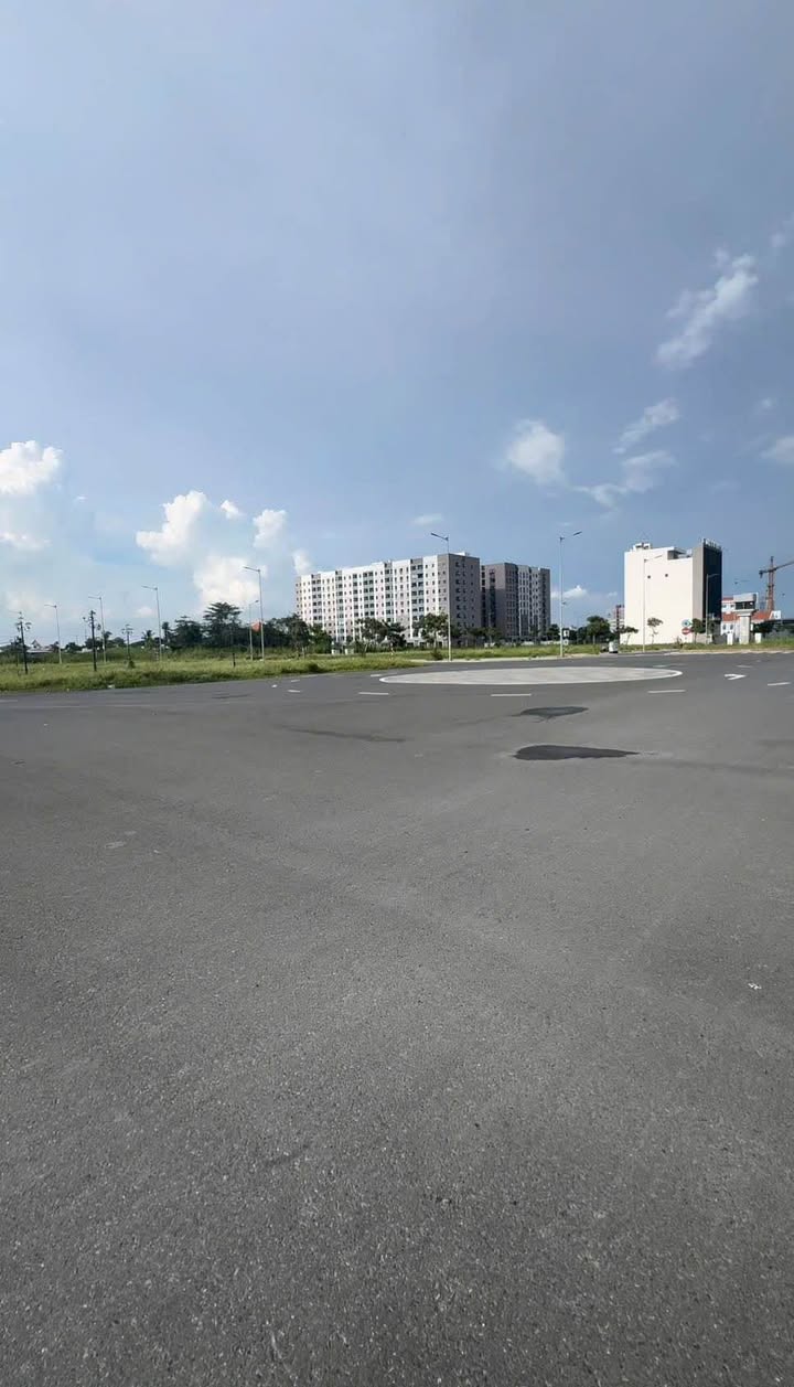 Đất nền Khu Golden City, Long Xuyên, 120m² giá 1.2 tỷ - Đầu tư sinh lời ngay!