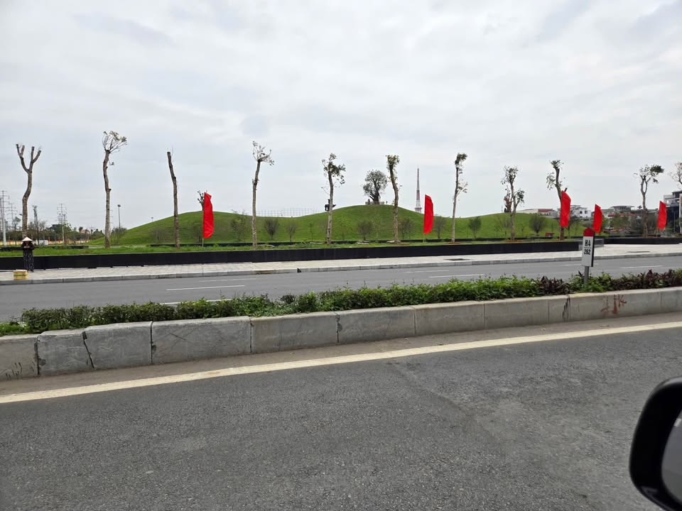 FrontHouse tại đường Trần Hưng Đạo, Ninh Bình 144m² - Giá tốt, vị trí đắc địa!