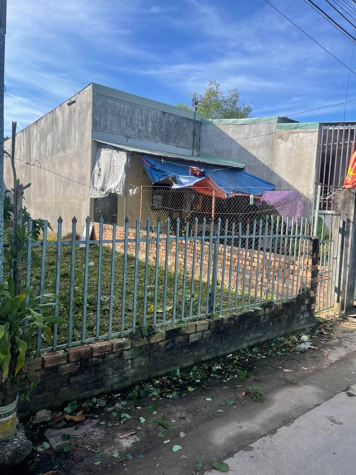 Đất nền KCN Sông Mây, 100m² - Vị trí đắc địa, dân cư đông đúc!