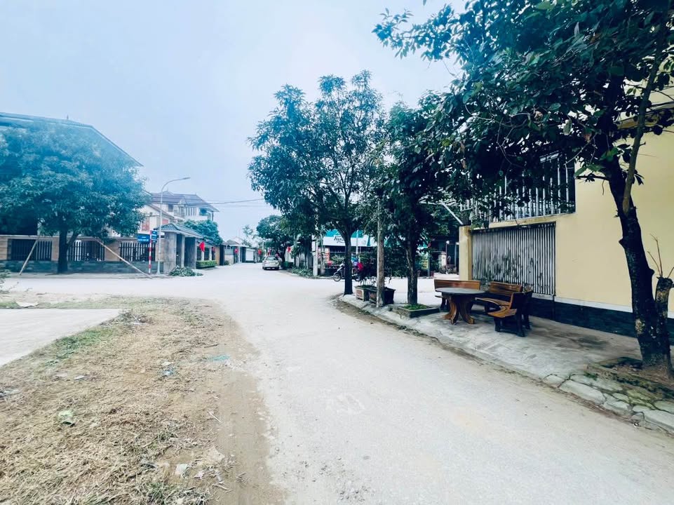 Đất nền Đông Vĩnh - 74.2m² giá 2.6 tỷ - Tiềm năng sinh lời cao!