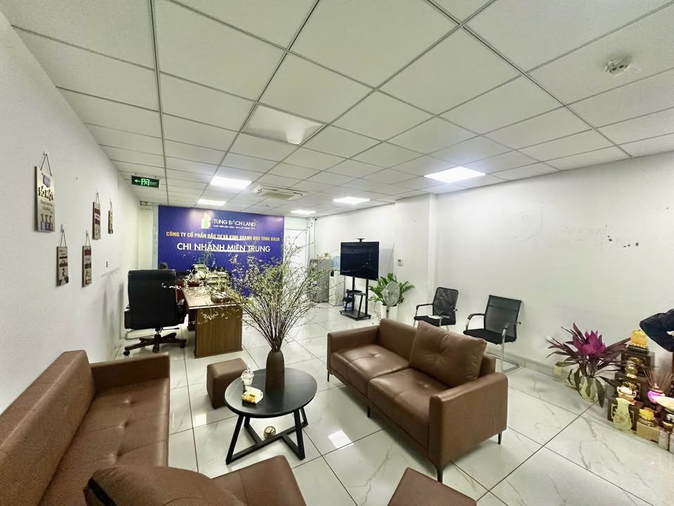 Văn phòng cho thuê tại Trung Kính, Cầu Giấy, 80m² giá 18 triệu - View thoáng đẹp!