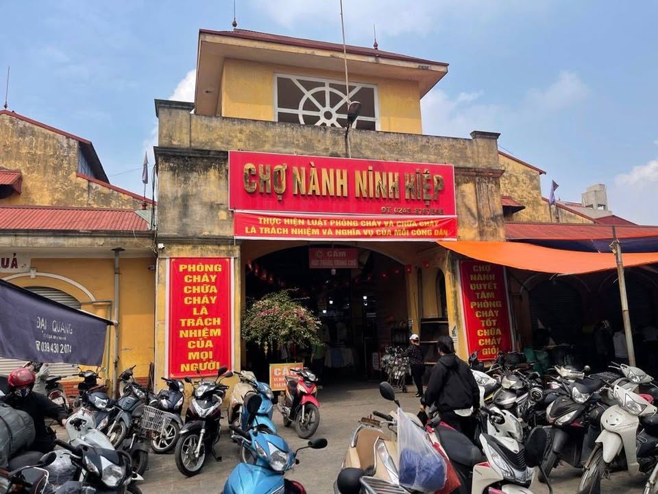 FrontHouse Ninh Hiệp 36m² giá 16.2 tỷ - Đầu tư sinh lời ngay!