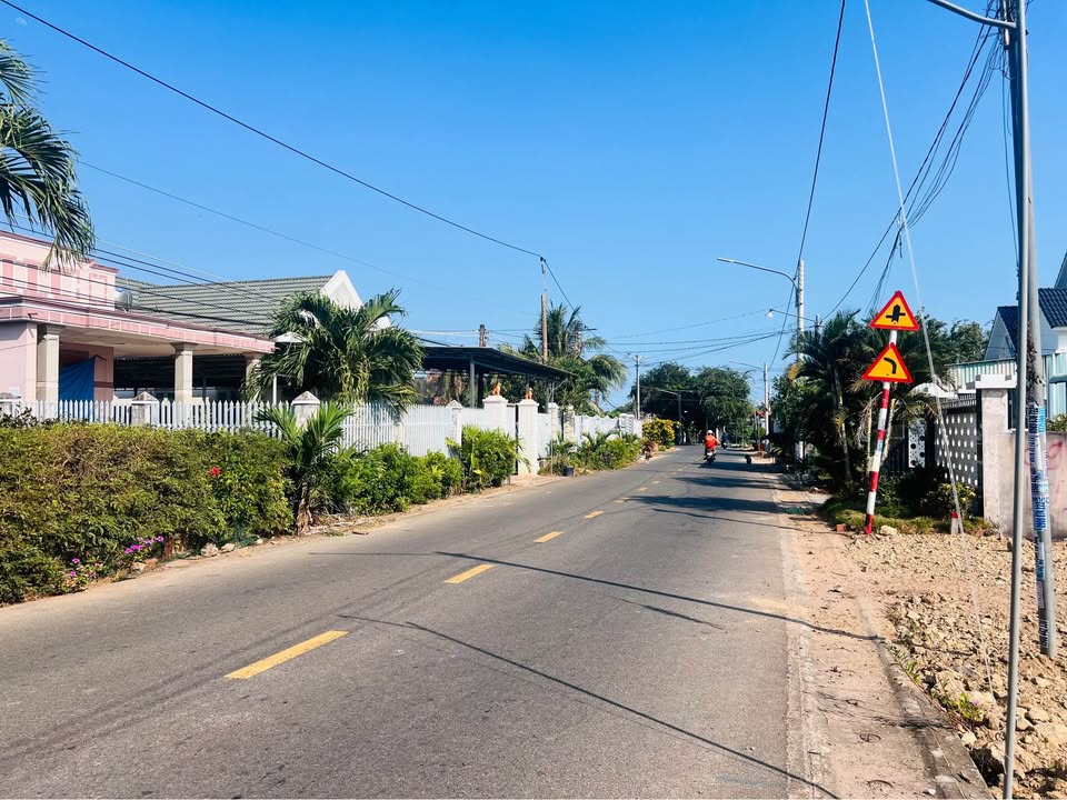 Đất nền Phước Hải, Long Đất, 245m² giá 2.35 tỷ - Cơ hội đầu tư tuyệt vời!