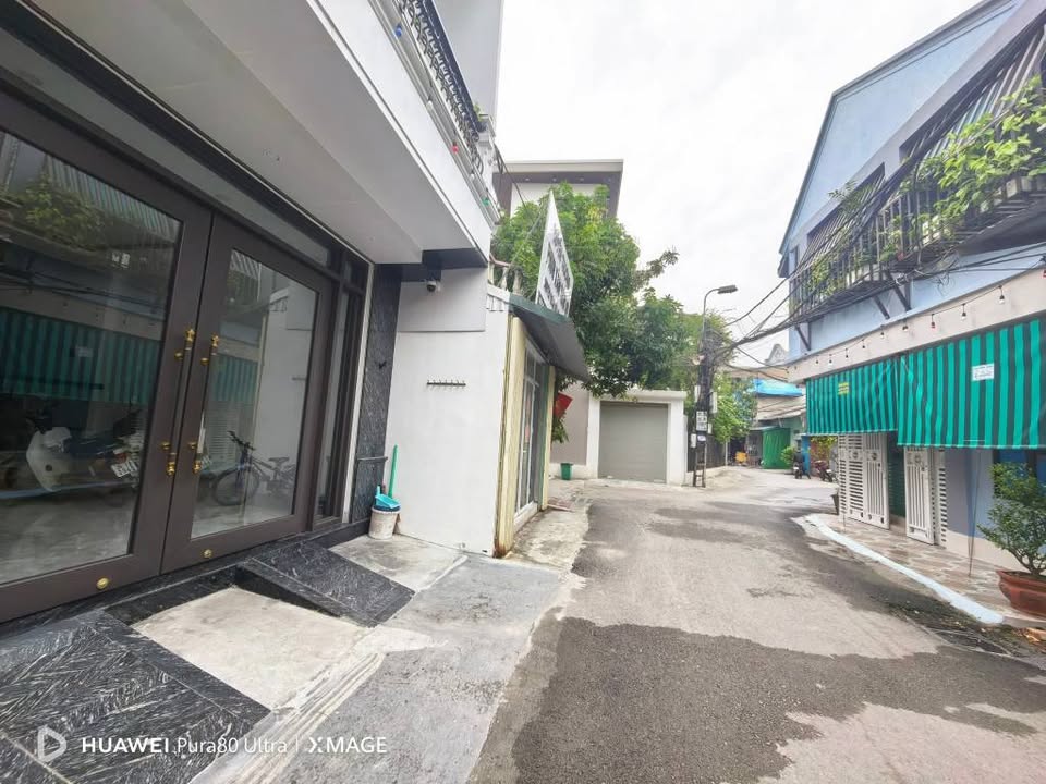 Nhà bán đường Trần Nhật Duật, phường Nam Ngạn, 71.5m² - Sổ đỏ chính chủ, giá chỉ 3 tỷ!