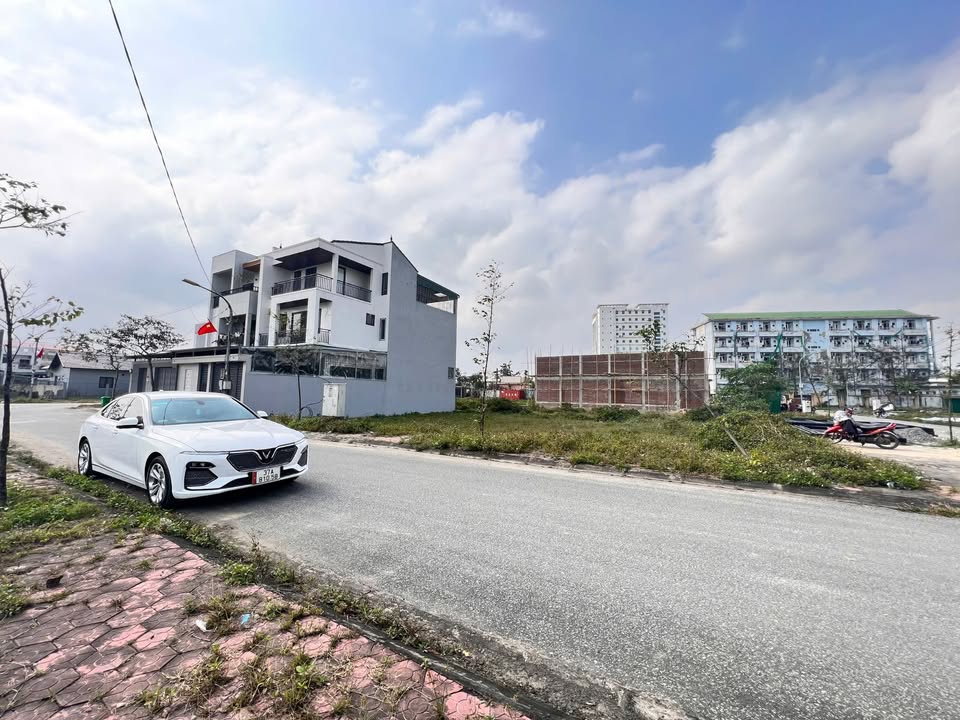 Nhà riêng Phường Hưng Lộc Vinh 72m² giá 3 tỷ - Vị trí đắc địa, sổ hồng chính chủ!