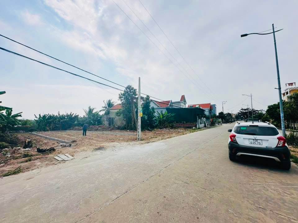 Đất nền Phường Hà An, Thị xã Quảng Yên 108m² giá 3.24 tỷ - Vị trí đắc địa gần biển!