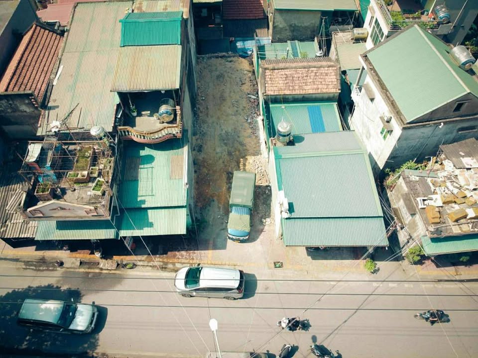 Đất mặt đường phố Lý Bôn Cẩm Thành 106m² giá 2 tỷ - Kinh doanh sinh lời ngay!