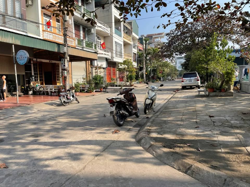 Đất nền Kho Gạo Yết Kiêu Hạ Long 75m² giá chỉ 4 tỷ - Vị trí kinh doanh đắc địa!