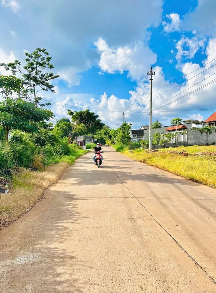 Đất nền mặt tiền đường Y Wang, xã Ea Kao, 165m² giá chỉ 1.7 tỷ - Cơ hội đầu tư hiếm có!