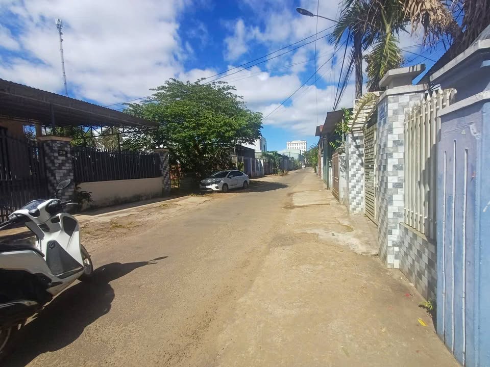 Đất nền đường Lê Anh Xuân, An Phú, 240m² giá 1.7 tỷ - Tiện ích đầy đủ!