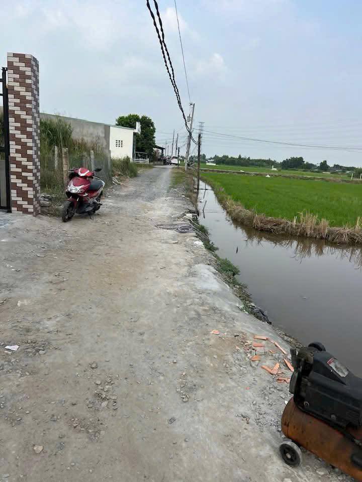 Nhà cấp 4 mới xây tại Nhựt Chánh, Bến Lức 117m² giá 1.3 tỷ - Dọn vào ở ngay!