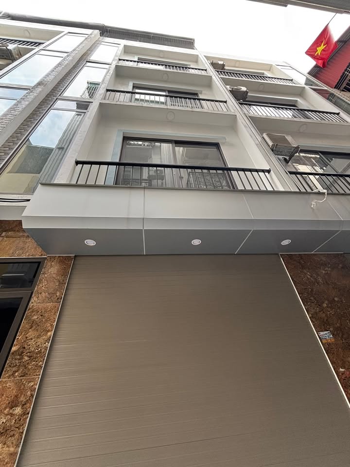 Nhà đẹp Vạn Phúc Hà Đông 32m² giá 8 tỷ - Full nội thất mới tinh