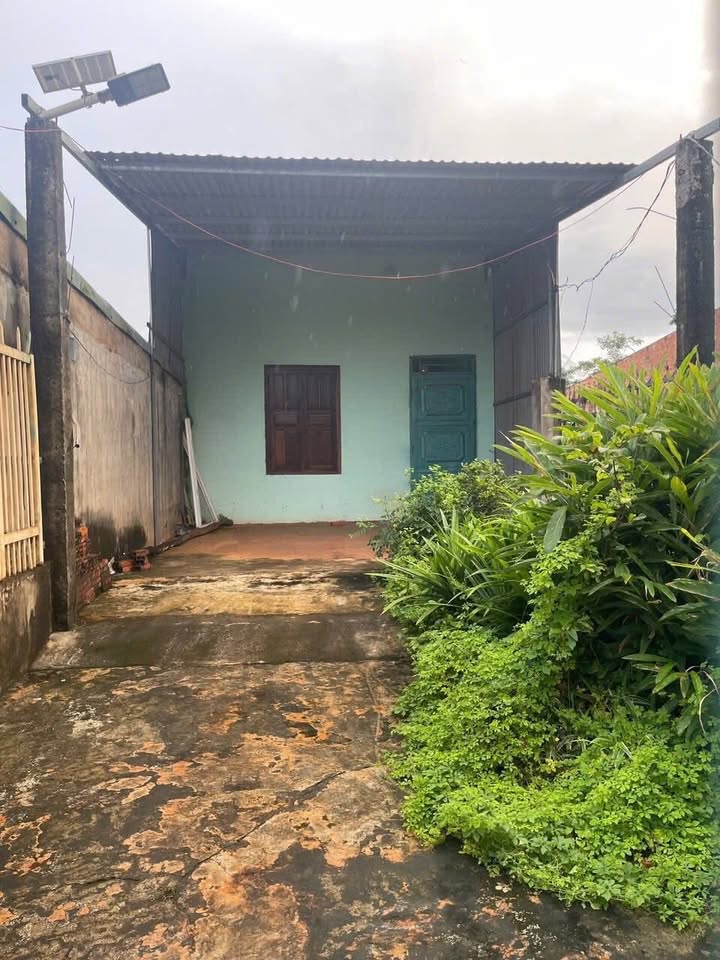 Nhà bán tại Thị trấn Nhơn Hoà, Huyện Chư Pưh, 145m² giá chỉ 700 triệu - Cần bán gấp trước Tết!