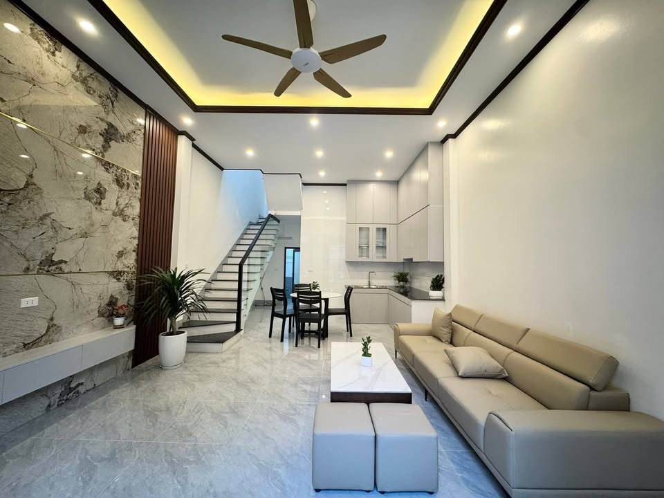 Nhà 2 tầng Phường Lương Văn Tri 60m² giá 1.5 tỷ - An ninh tốt, hàng xóm thân thiện!