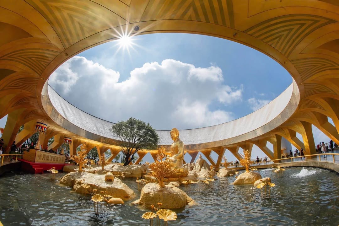 Nhà mặt tiền Cách Mạng Tháng Tám, Tây Ninh 105m² giá 2.2 tỷ - Cơ hội đầu tư hiếm có!