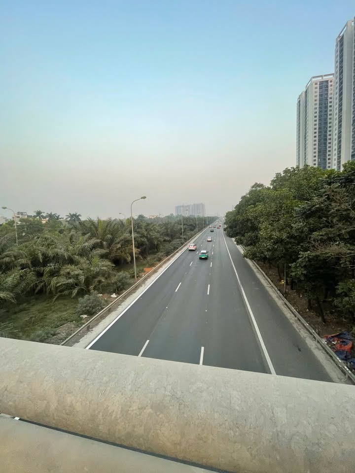 Bán nhà An Khánh 44m² giá 200 triệu - Ngõ thông, gần hồ và đường ô tô tránh!