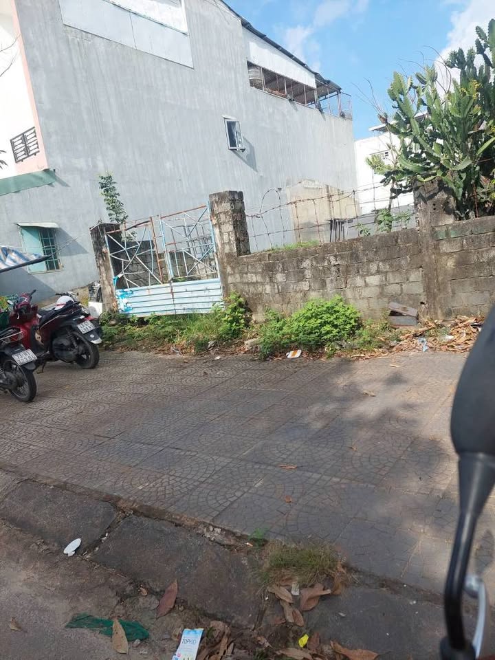 Đất mặt tiền đường Đà Sơn 3, Hòa Khánh 110m² giá 4.75 tỷ - Gần khu vực kinh doanh sôi động!