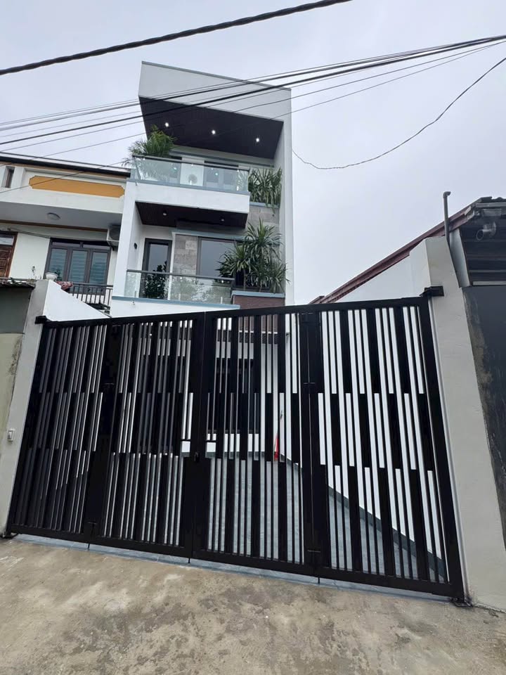 Nhà 3 tầng tại Xã Phúc Hà, Thái Nguyên 83m² giá 3 tỷ - Gần trường CNTT