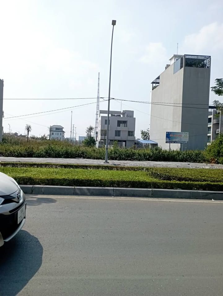 Đất nền mặt đường Nguyễn Công Trứ Nam Định 110m² giá 7 tỷ - Vị trí đẹp, đường rộng