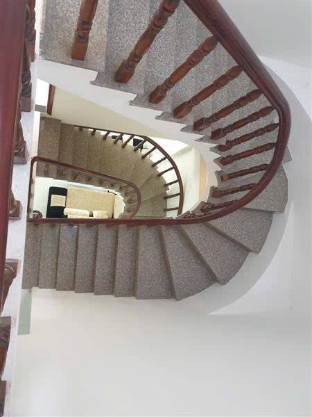 Nhà mặt tiền 4 tầng Đường DC11, Quận Tân Phú, 100m² - Đầu tư lý tưởng!